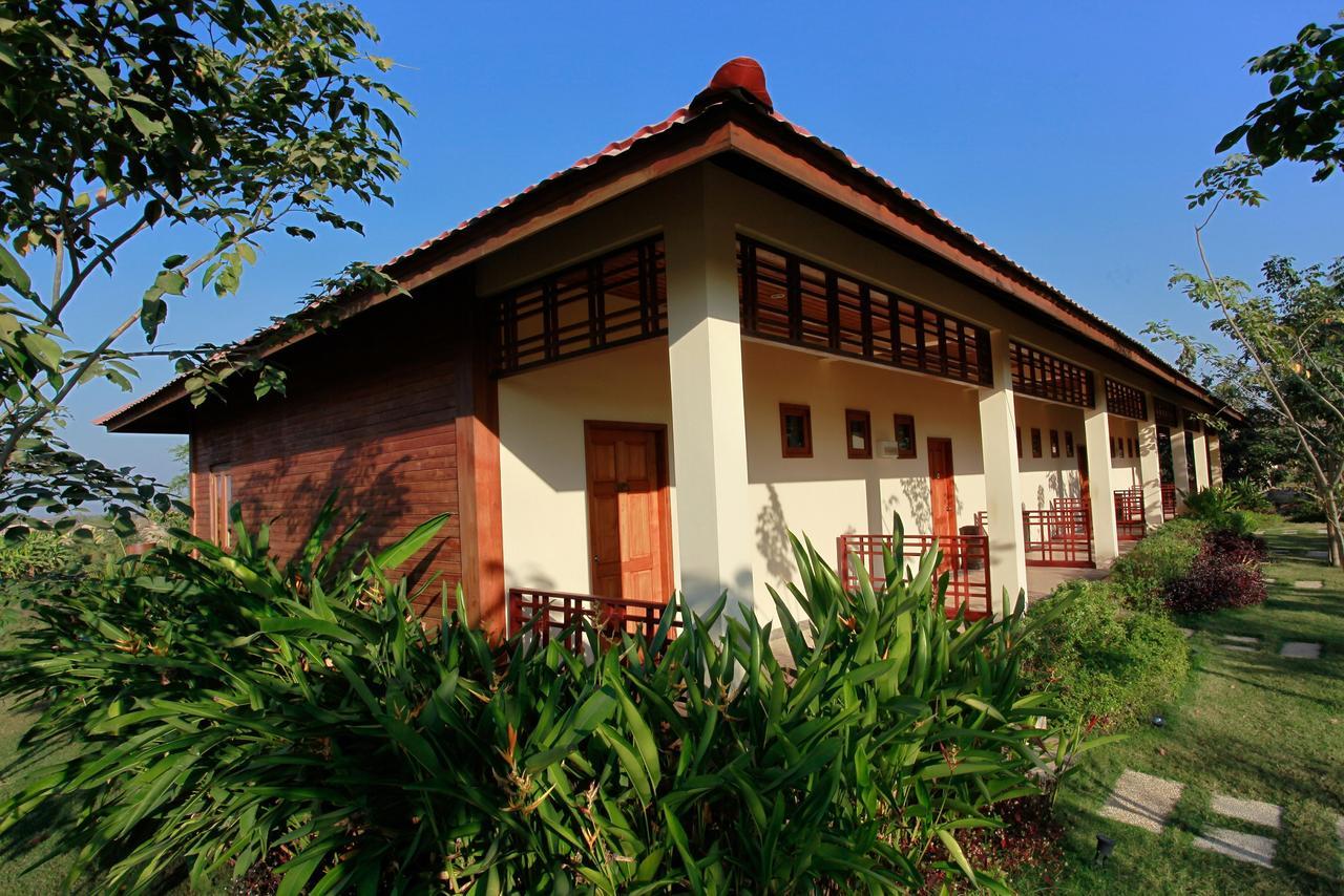 Aureum Palace Hotel & Resort Nay Pyi Taw Naypyidaw Exterior foto